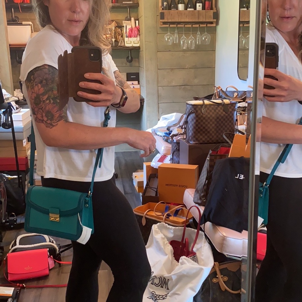 Vera Bradley Tess Crossbody in Teal Leather - Picture 17 of 17